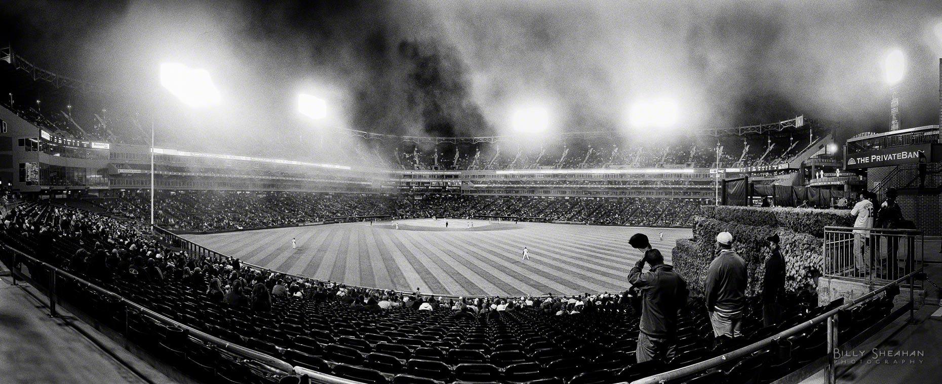 Fog_White_Sox_Night_Game_USCellularField_20May2011_0026_BW-2_D.jpg