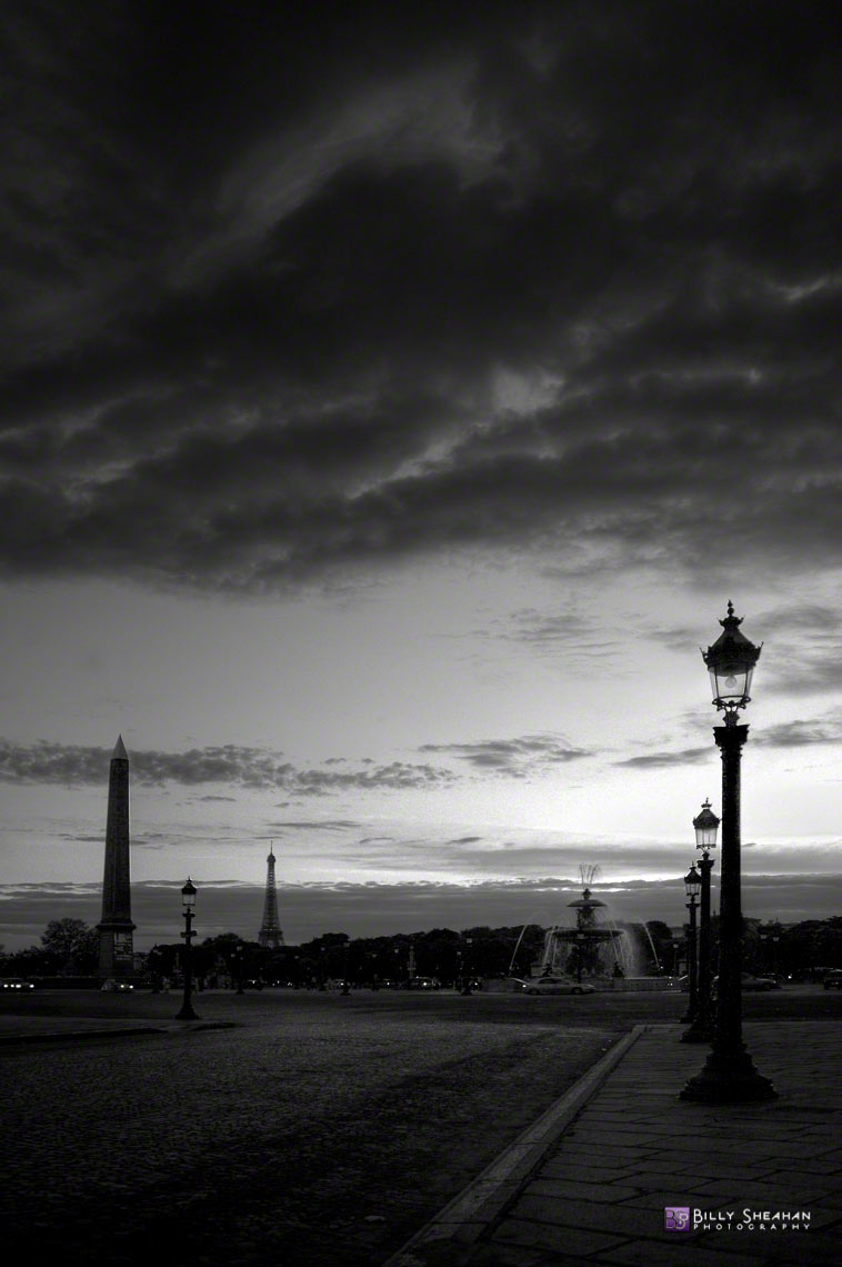 Place_de_la_Concorde_Paris2008_27Apr2008_1111_2_3_tonemapped_D