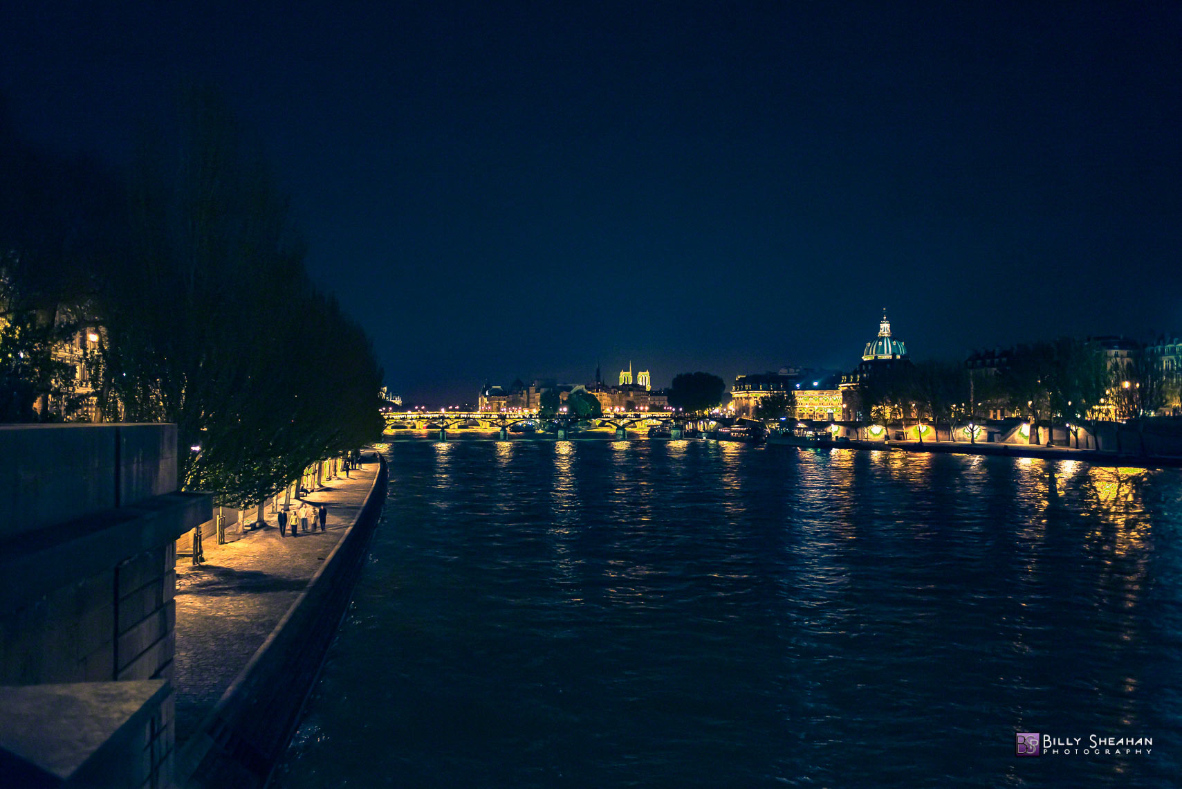 River_Seine_and_Pont_des_Arts__Paris_Paris2008_25Apr2008_0868-9-0_C_D
