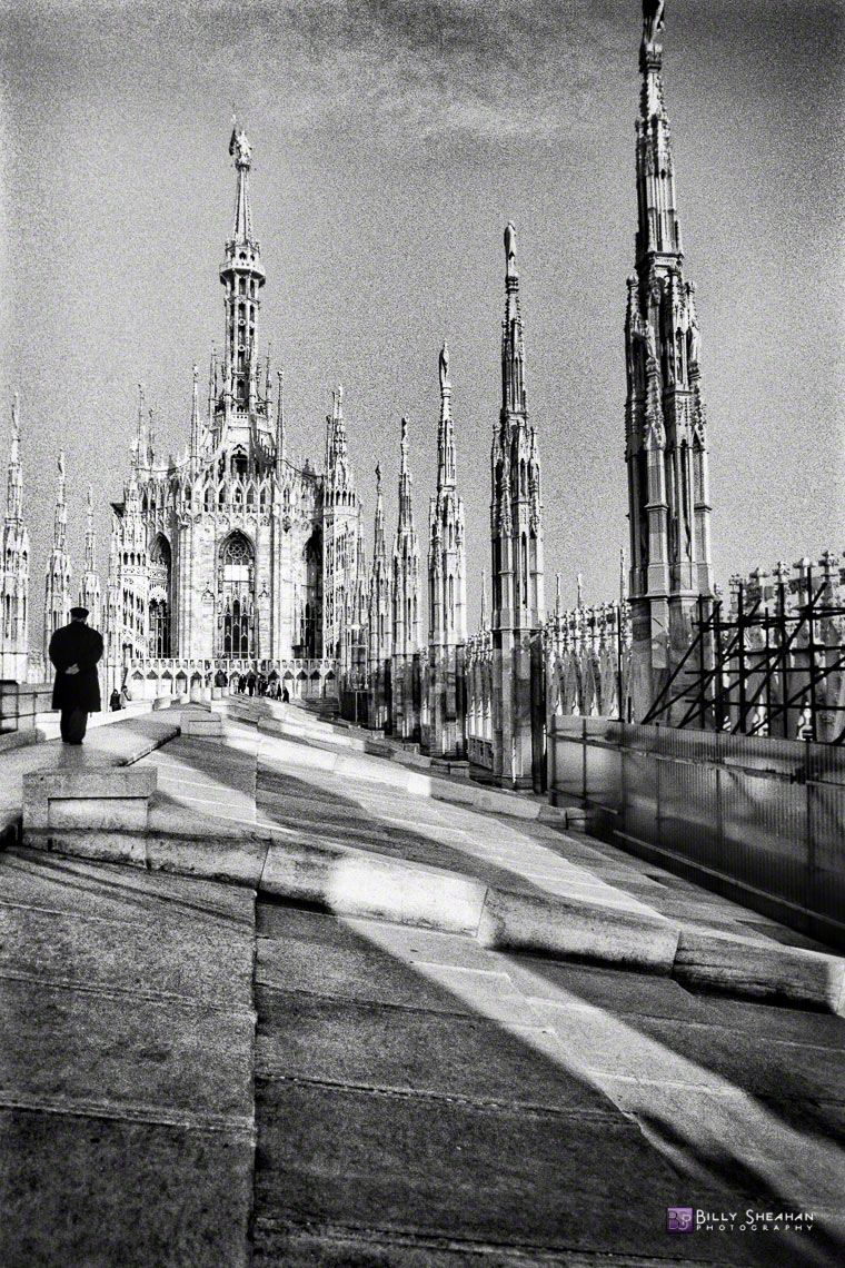 Rooftop_of_Duomo_di_Milano__Milan__Italy_Italy-650_29_BW_D