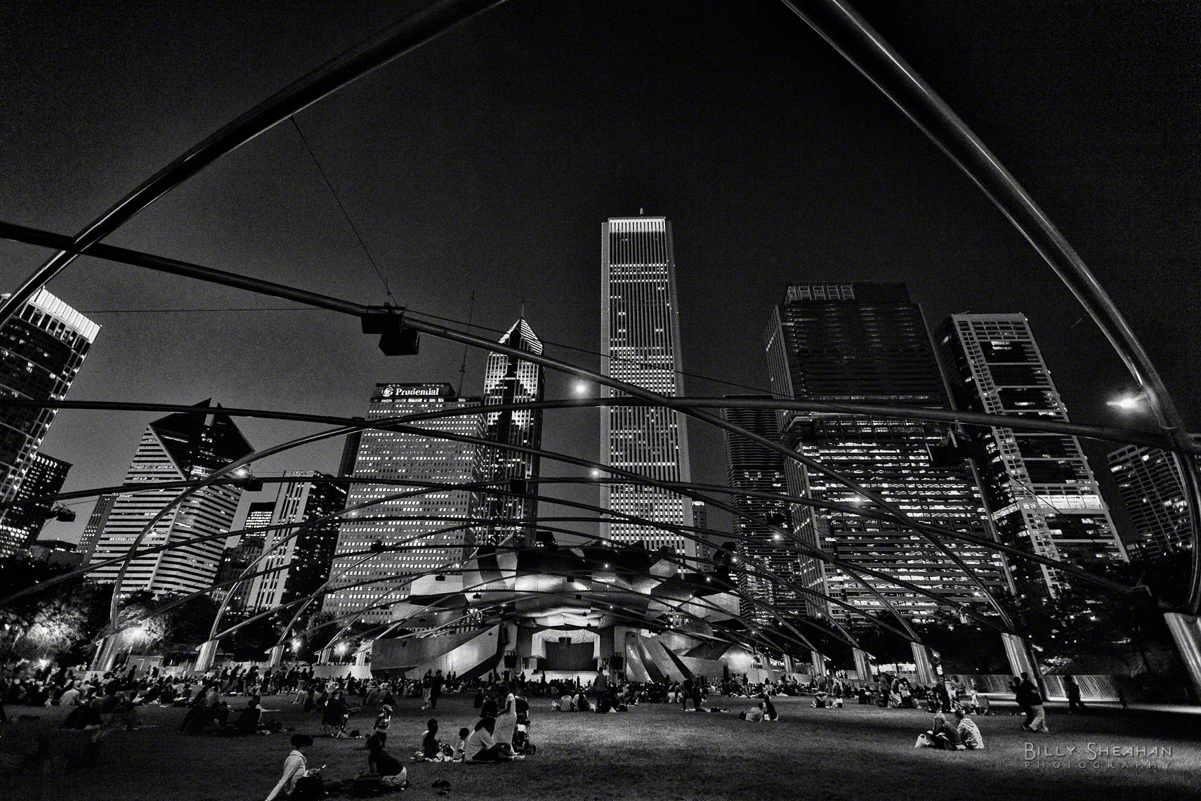 Summer_Pritzker_Pavilion_Concert_Chicago_24Aug2009_0003_BW_D.jpg